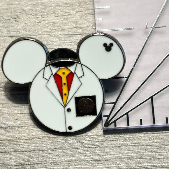 Walt Disney World Hidden Mickey Trading Pin Series Journey into Imagination - Picture 2 of 4